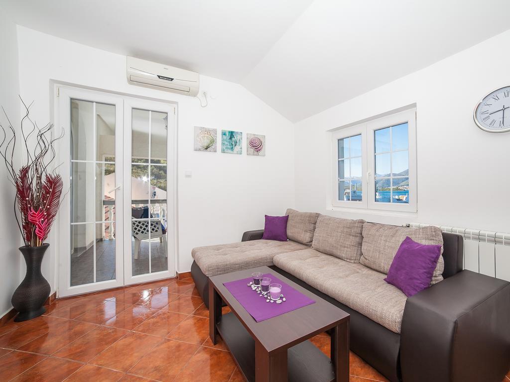 Apartments Elena Tivat Exterior foto
