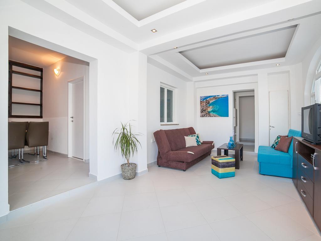 Apartments Elena Tivat Exterior foto