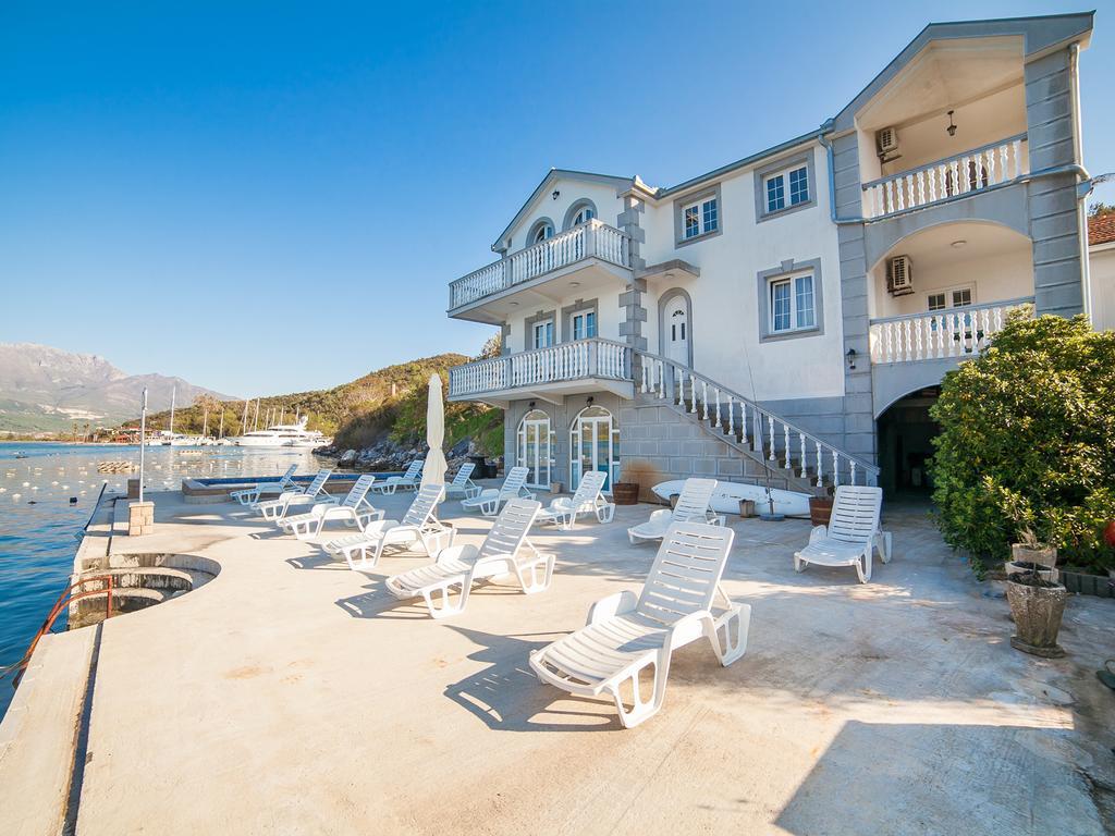 Apartments Elena Tivat Exterior foto